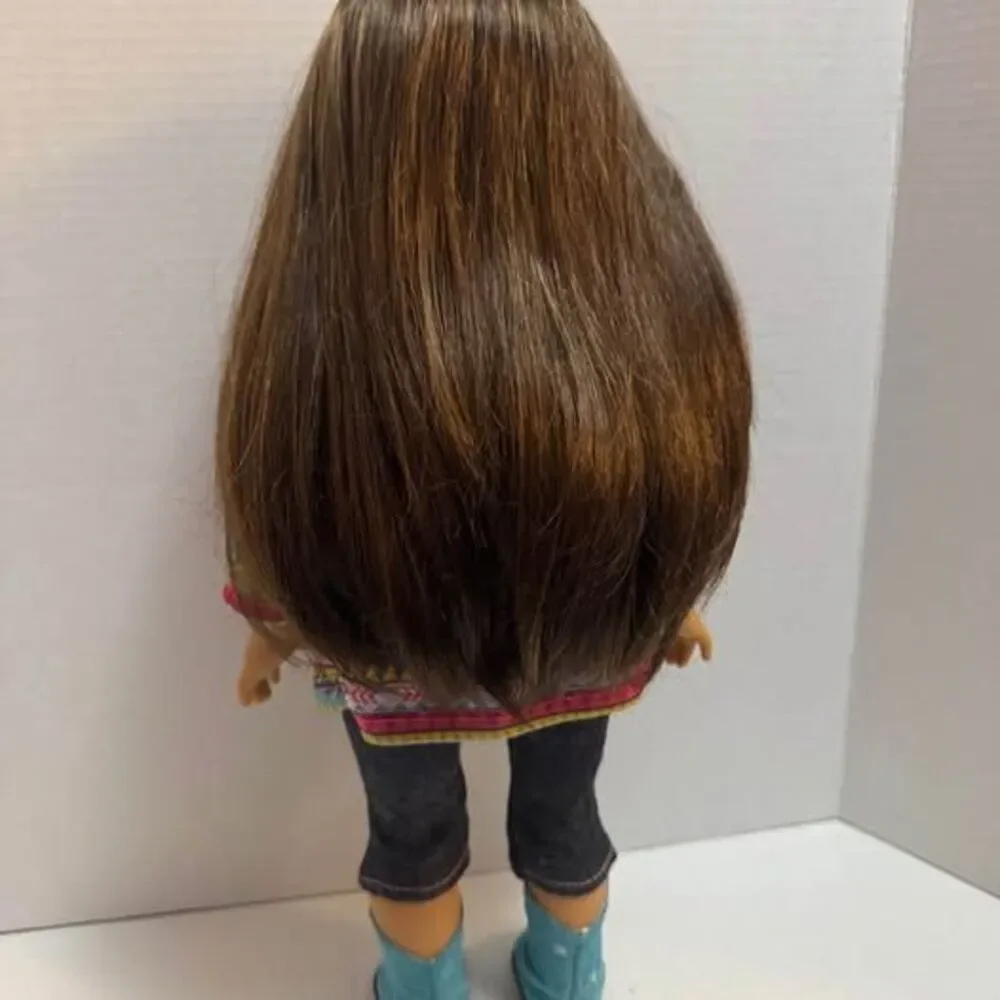 American girl doll - Picture 7 of 9